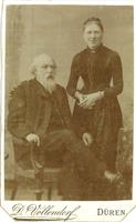 2021-0454.jpg; 2021-0454; Portraitfotografie der Eheleute Wergifosse, 1891; Portraitfotografie