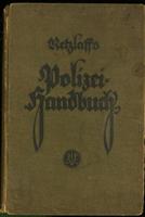 526f7749-12c4-48eb-89c0-e8bba47f407c.jpg; 2015-0520; Polizei-Handbuch; Handbuch