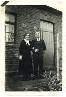 8bf533f2-efdf-47cc-a45b-8195c71757fa.jpg; 2015-1076; Familienfotos Offermanns und Stachelscheid; Familienfotos Offermanns und Stachelscheid